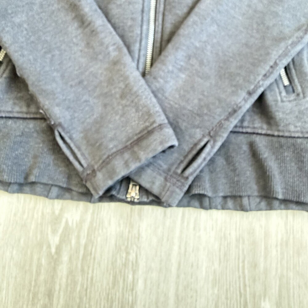 Lululemon Scuba Hoodie II Full-Zip Heathered Charcoal Grey 6 Women Pleated RARE - Picture 6 of 11